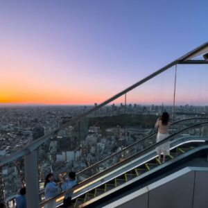 Pôr do Sol no Observatório Shibuya Sky